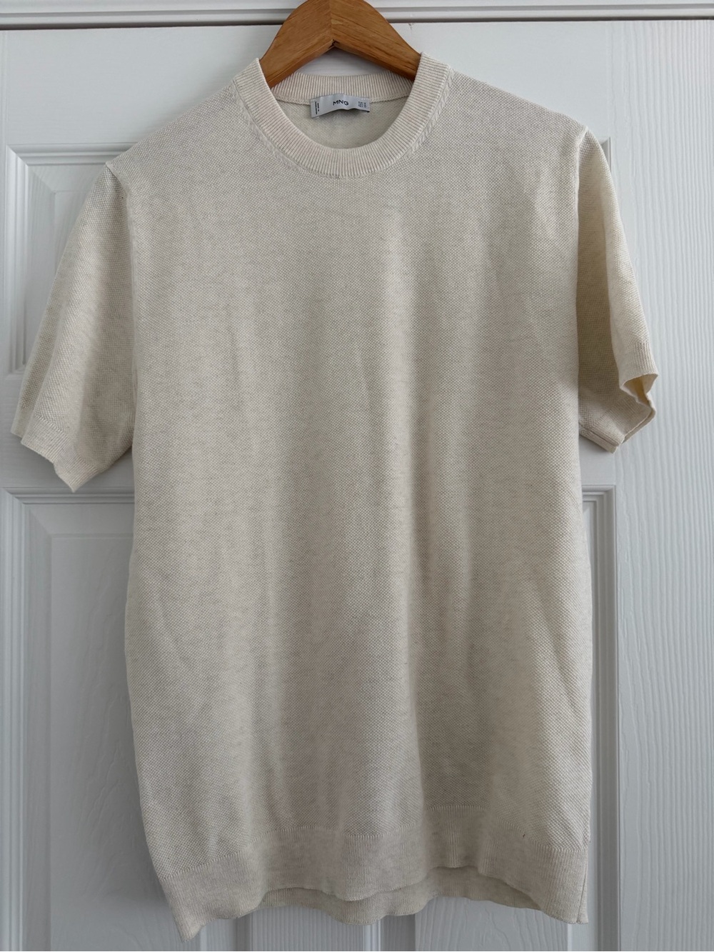 Mango Short-Sleeve Crewneck Knit Shirt in Cream